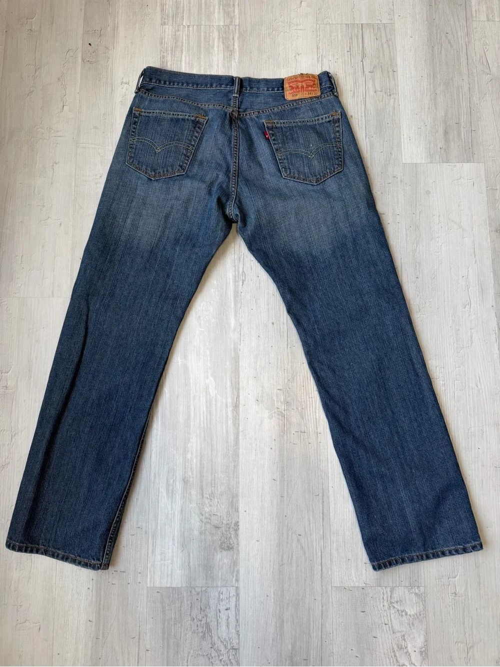 Levi's Straight-Leg Jeans in Medium Blue Wash